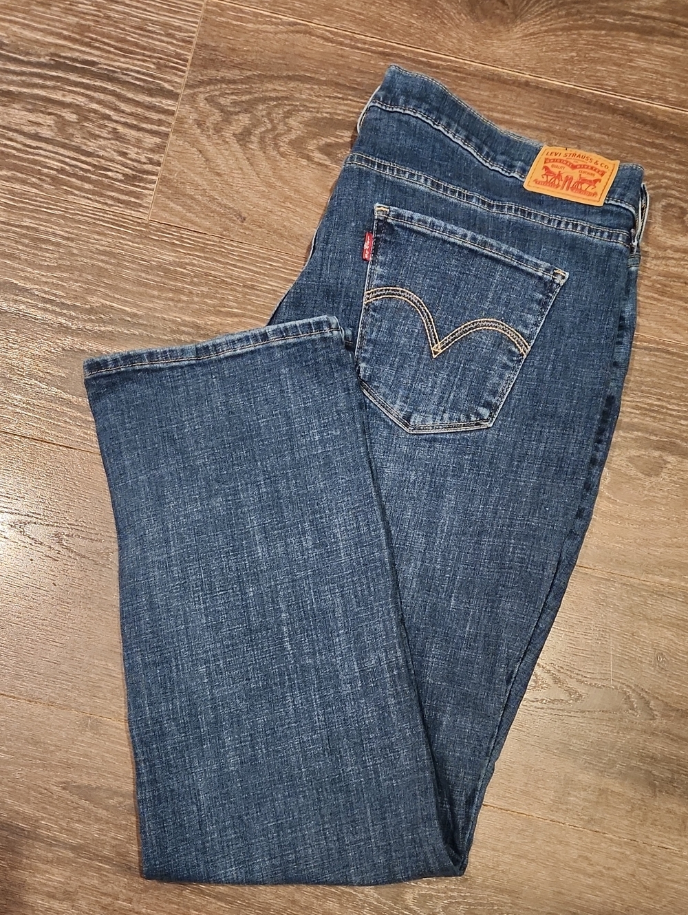 ❤️ LEVIS CLASSIC STRAIGHT LEG JEANS, 18W (34 WOMAN) - Picture 8 of 8